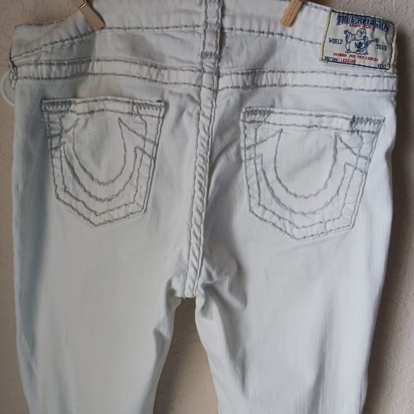 True Religion White jeans with grey stitching. - Picture 5 of 7